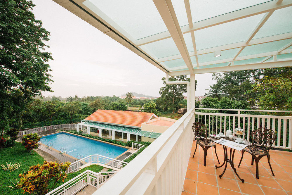 Botanica Mansion Bed & Breakfast Balik Pulau Bagian luar foto