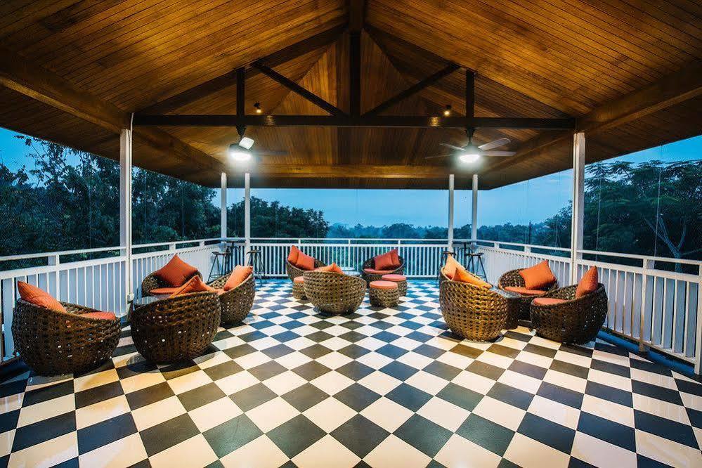 Botanica Mansion Bed & Breakfast Balik Pulau Bagian luar foto