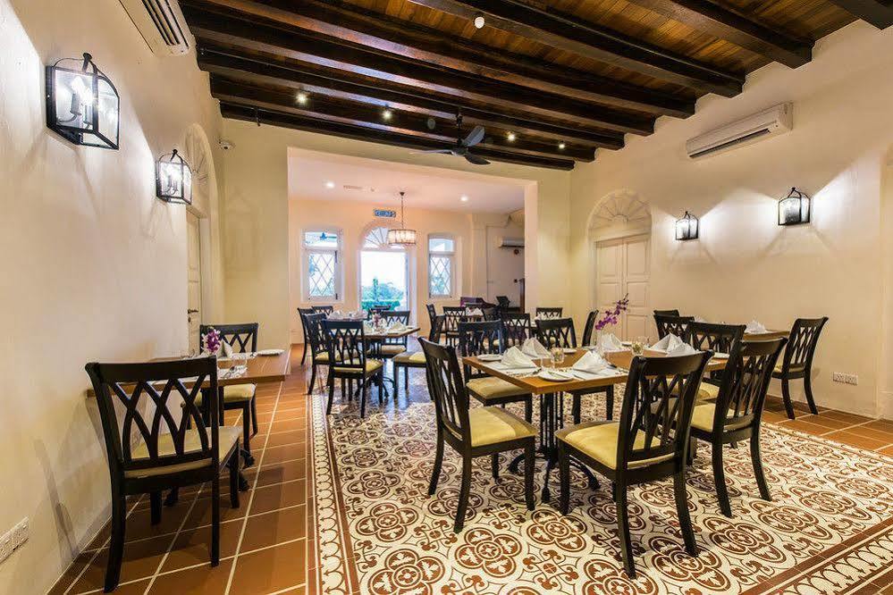 Botanica Mansion Bed & Breakfast Balik Pulau Bagian luar foto